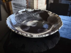 Exkluzívna autorská porcelánovo-kameninová misa – svetový unikát v organickej forme - Priemer 26 cm | Výška 5 cm