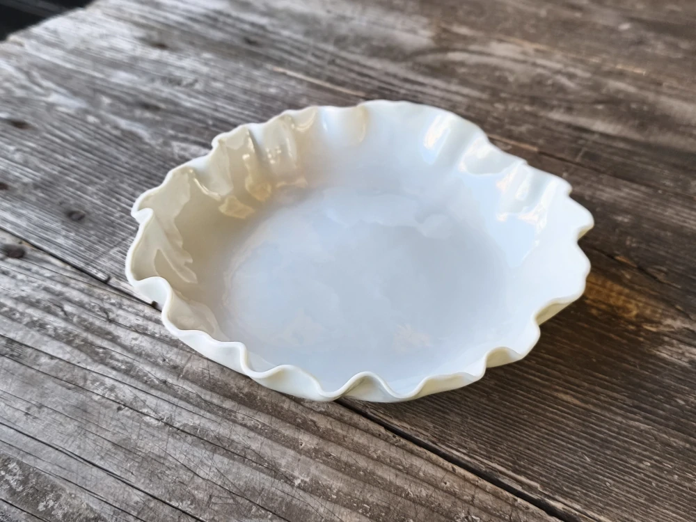 Exkluzívna autorská porcelánová misa – v čistej organickej forme